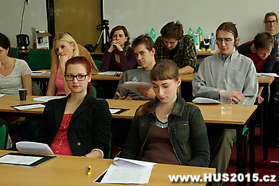 Studenti čtou Husa III._15